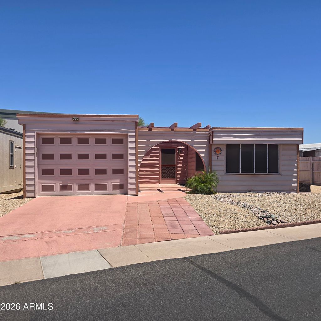 Photo of 10201 N 99th Avenue #A7, Peoria, AZ 85345 (MLS # 7041777)