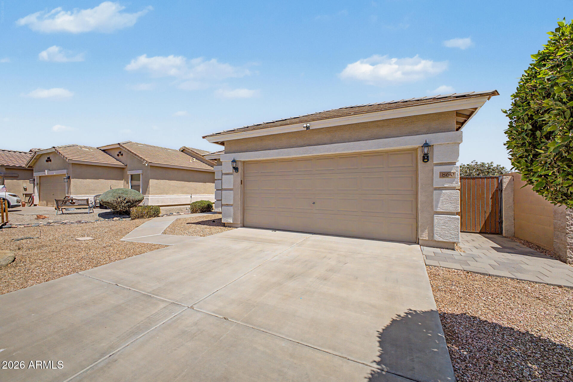 SKYLINE RANCH - Residential