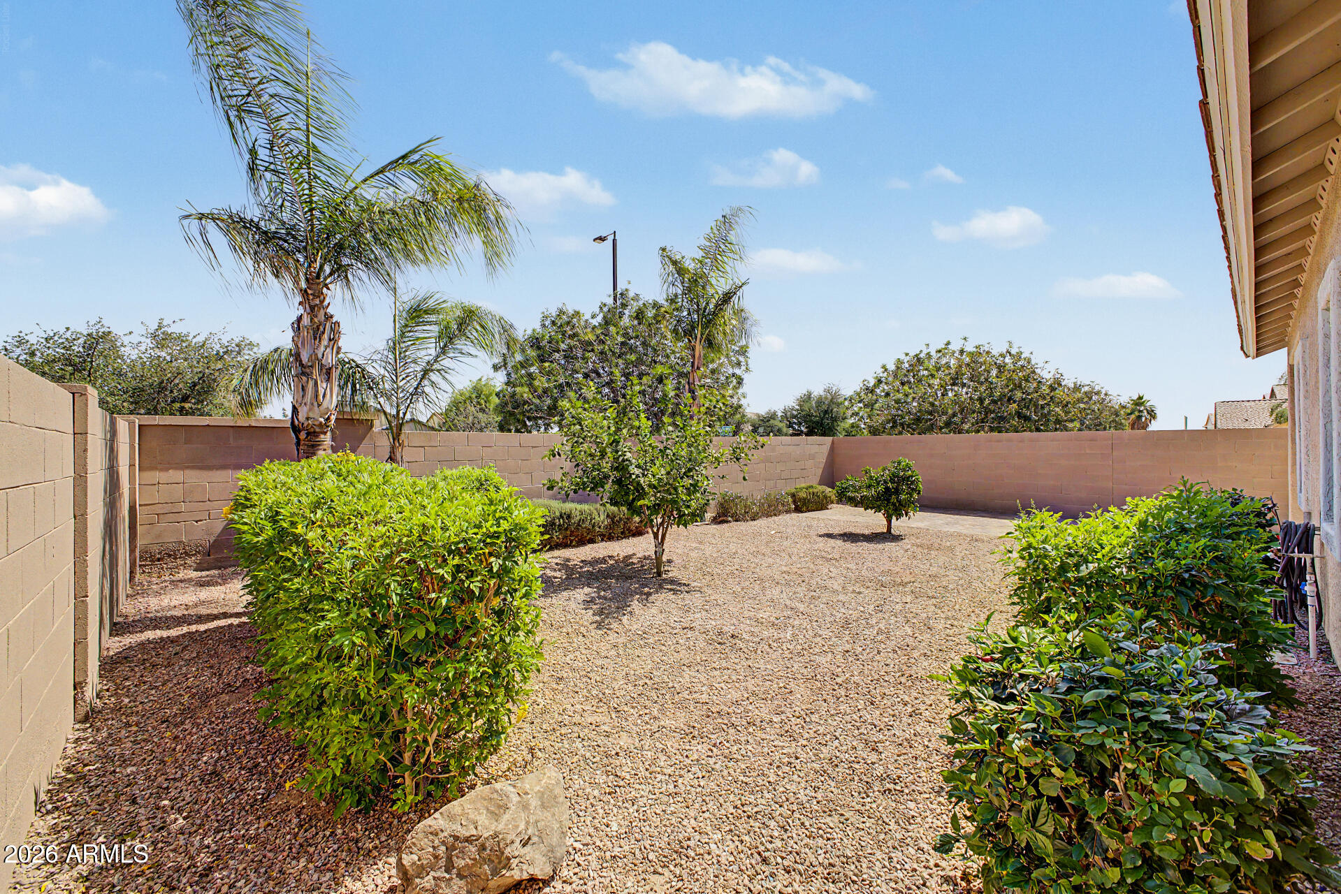 SKYLINE RANCH - Residential