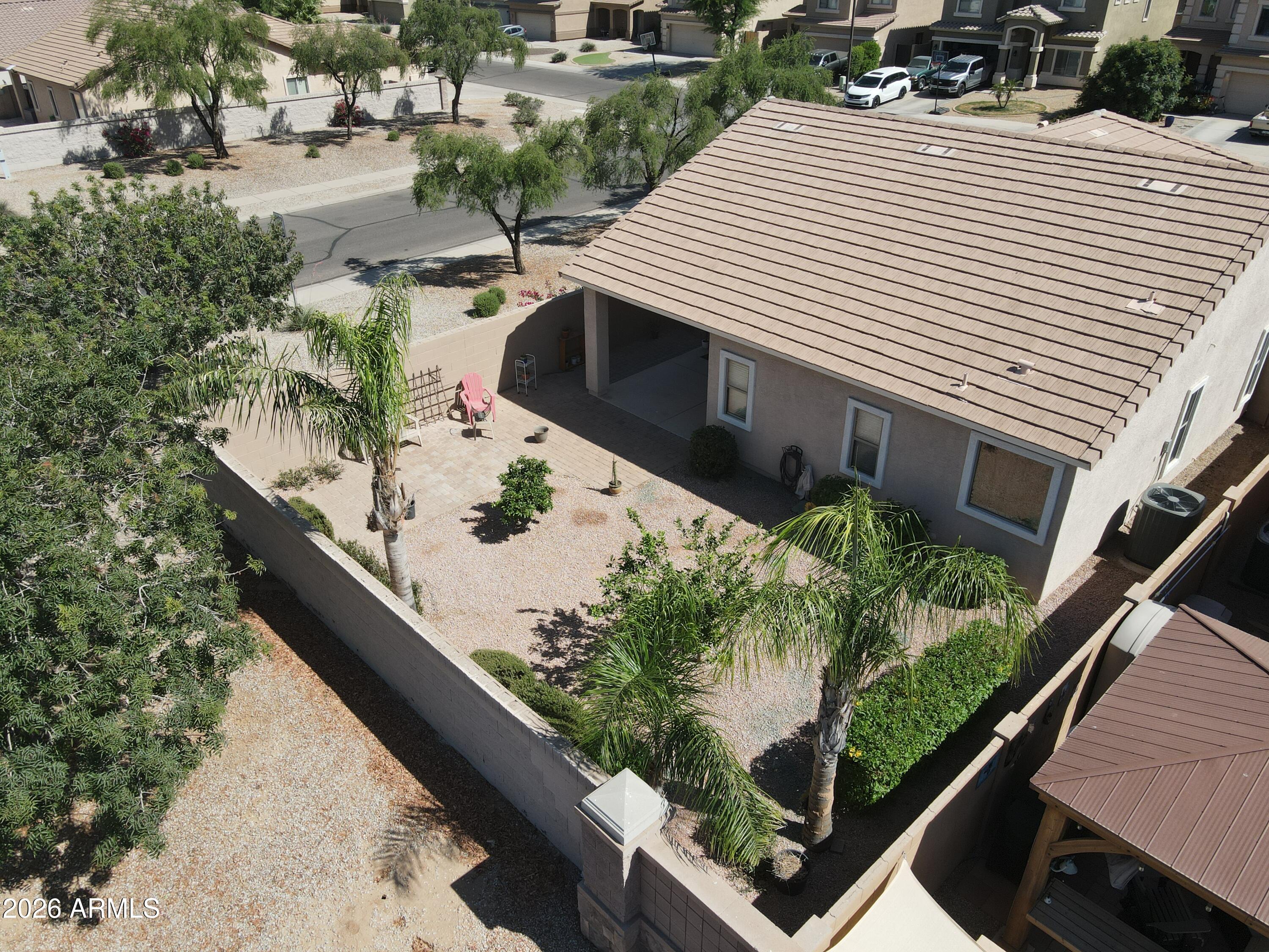 SKYLINE RANCH - Residential