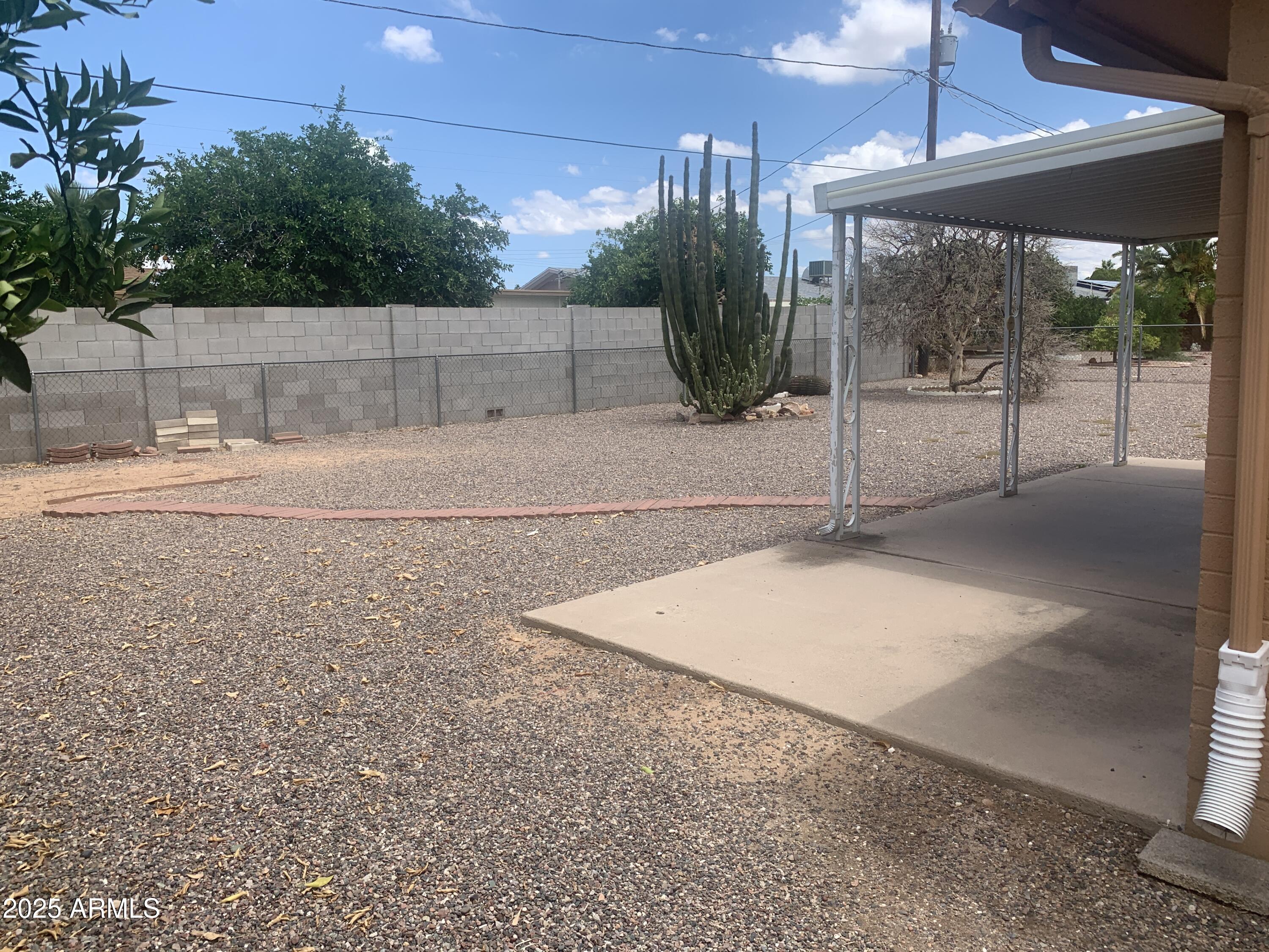 5702 E CASPER Road