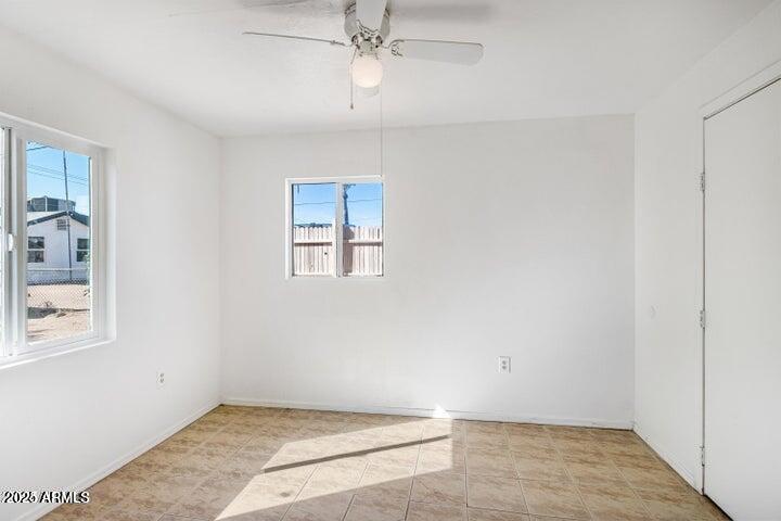 414 1/2 W 9th Street