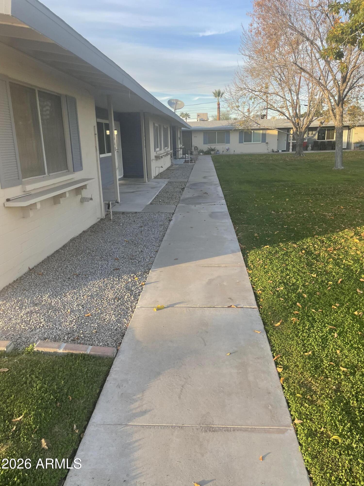 10436 W DEANNE Drive