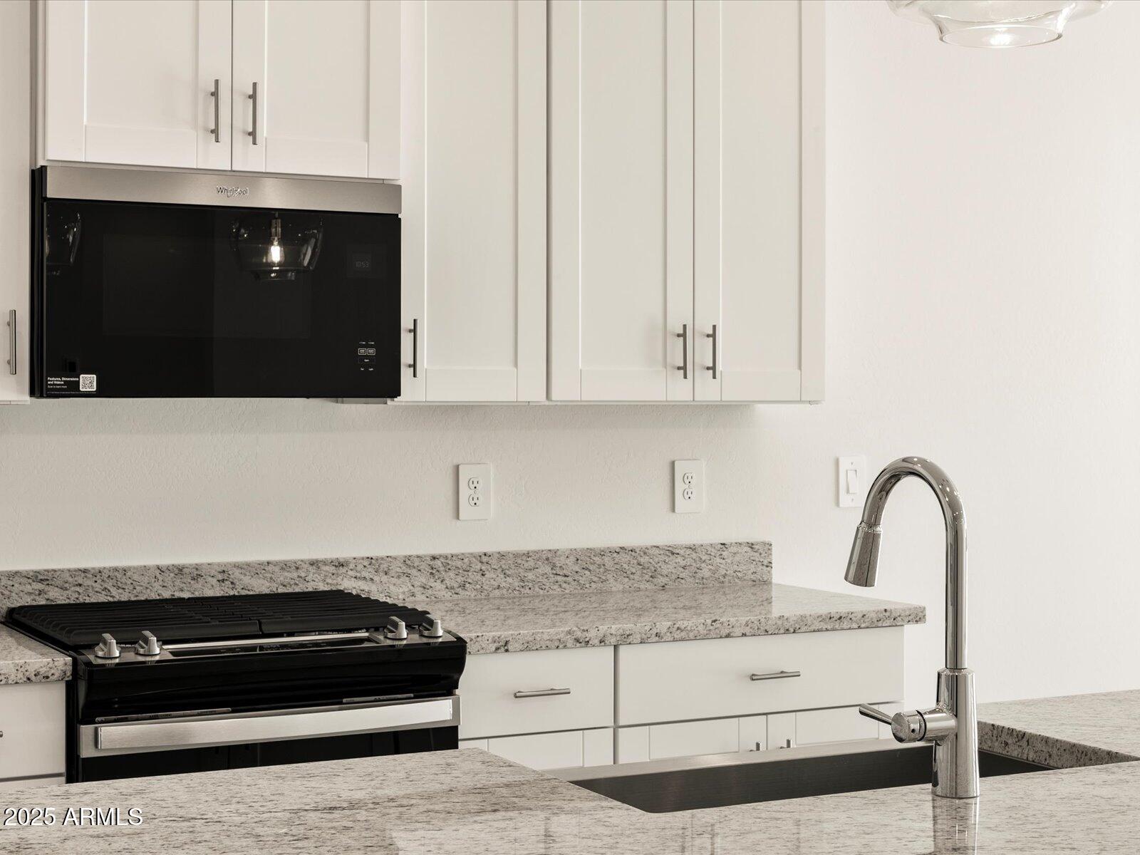 22591 W PONTIAC Drive