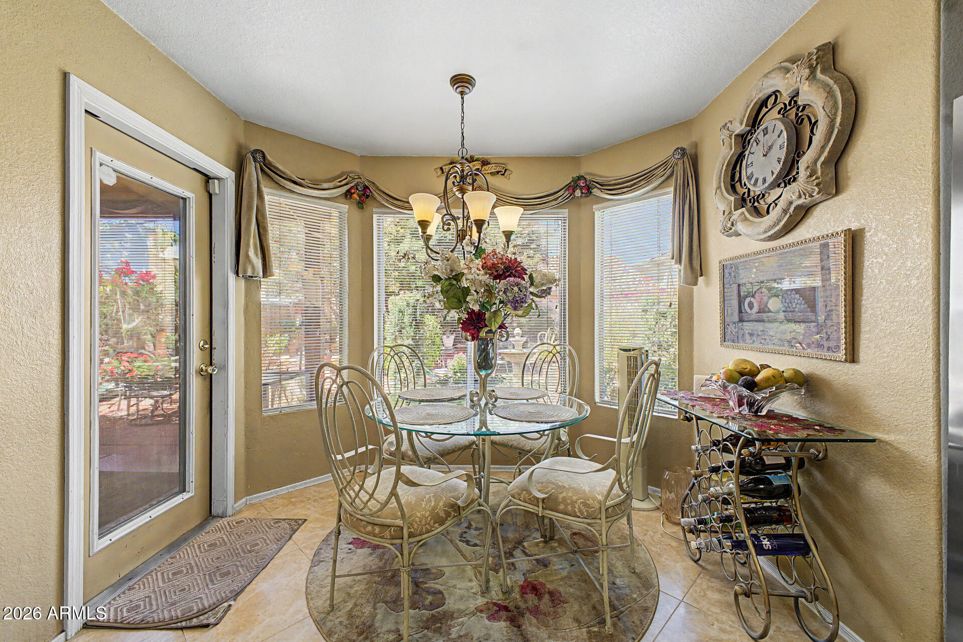 DAVE BROWN MOUNTAIN SIDE RANCH - Residential