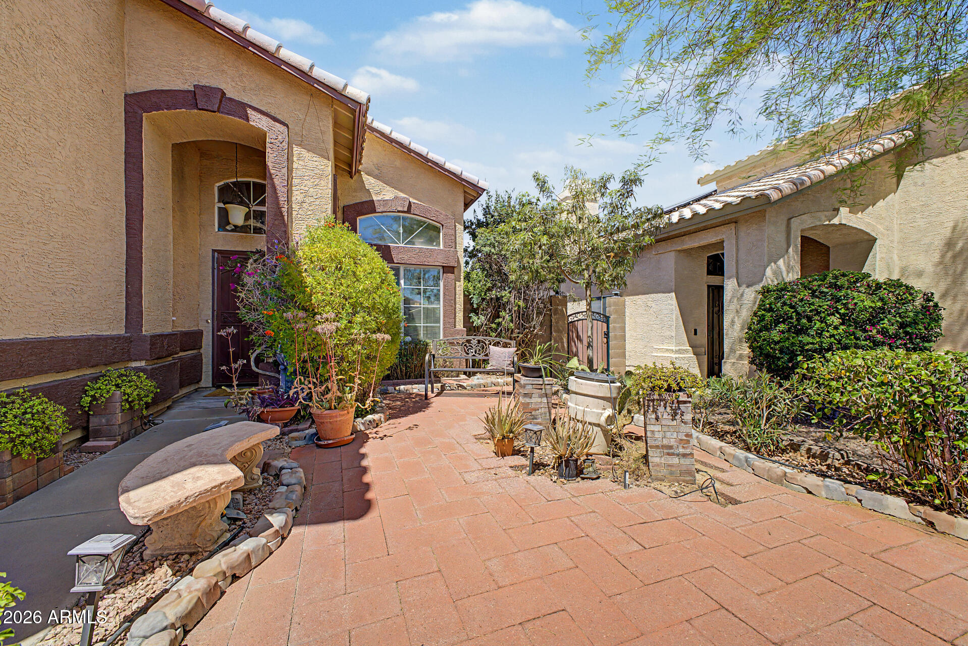 DAVE BROWN MOUNTAIN SIDE RANCH - Residential