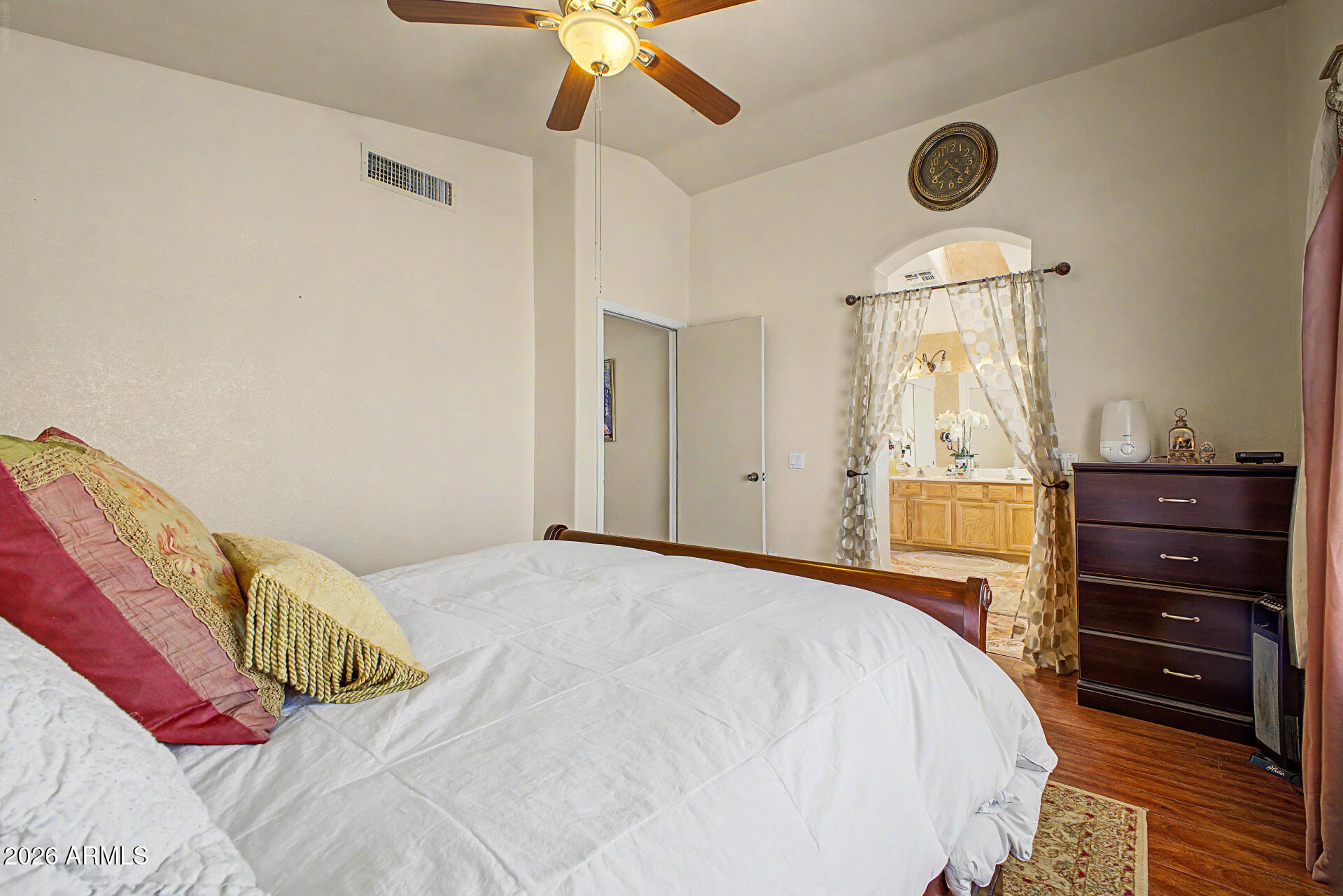 DAVE BROWN MOUNTAIN SIDE RANCH - Residential