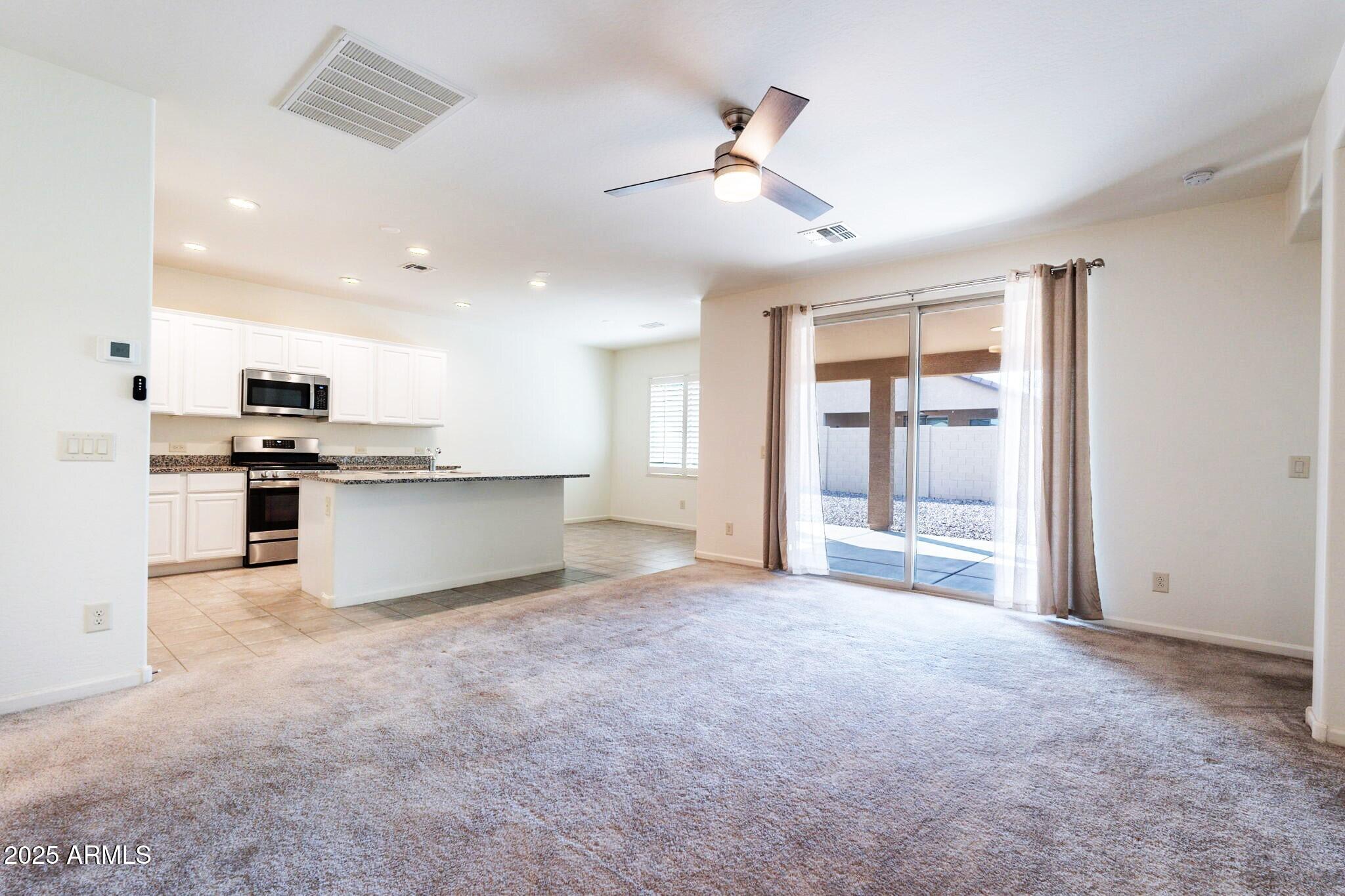 4075 W PAINTED HORSE Drive