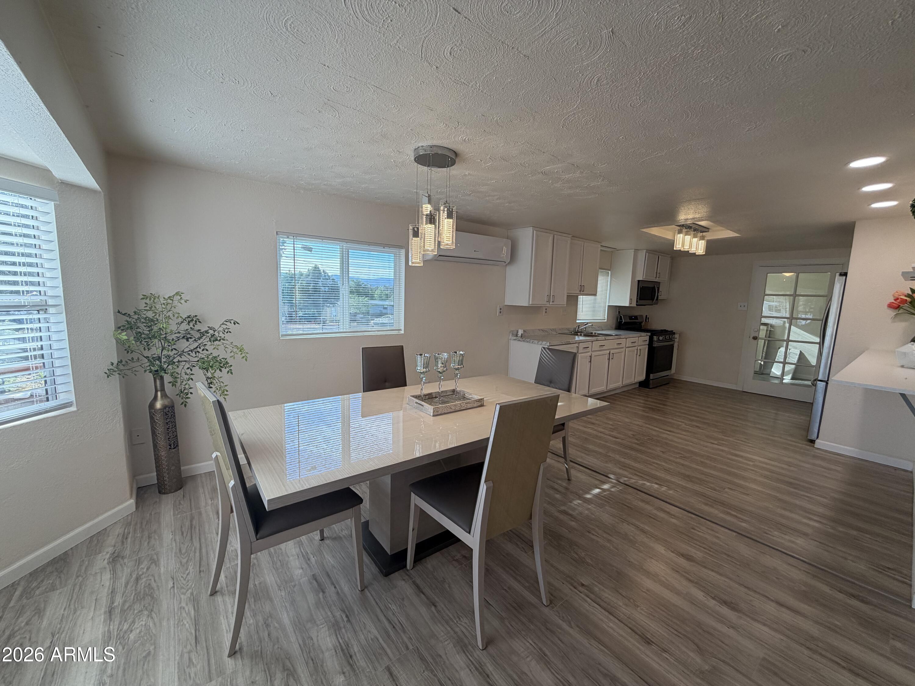8213 W Sepia Road --