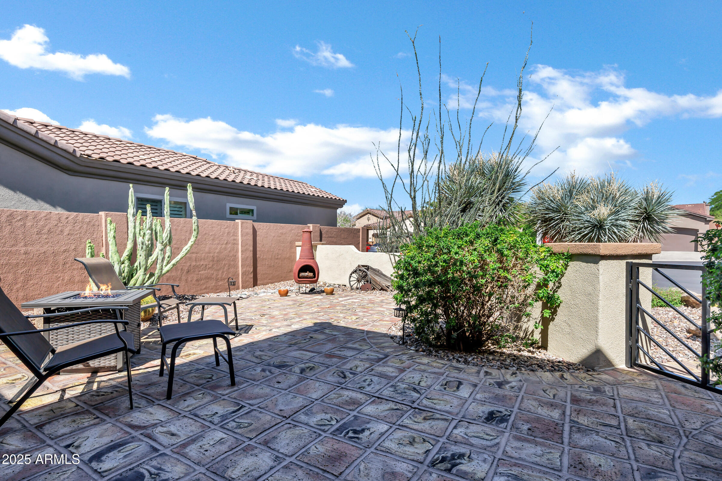 41215 N LYTHAM Court