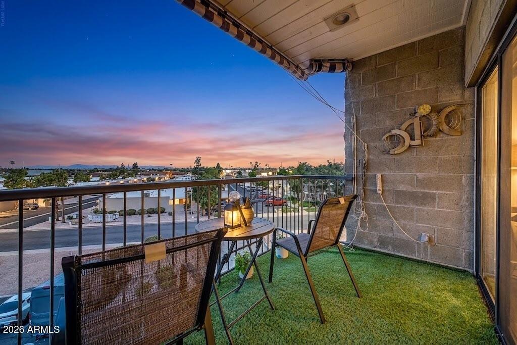 425 S PARKCREST Drive 334