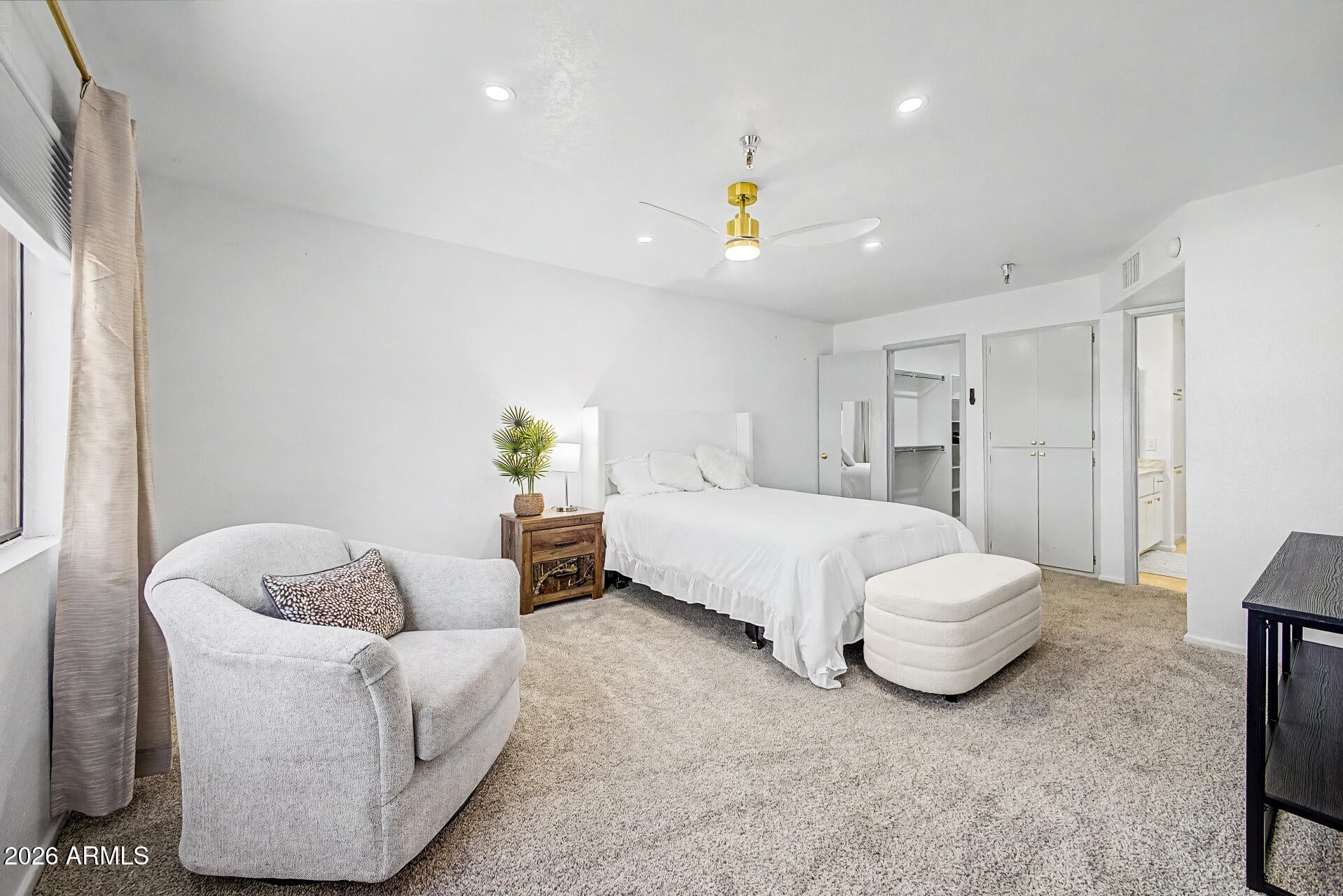 425 S PARKCREST Drive 334