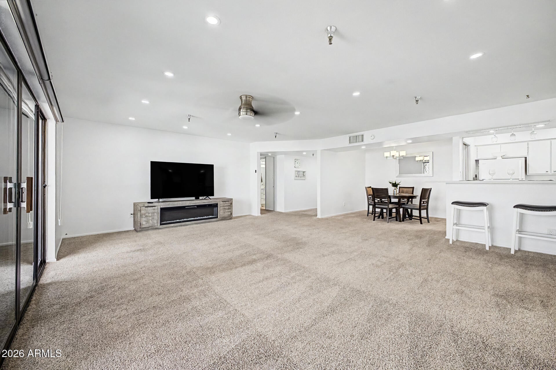 425 S PARKCREST Drive 334