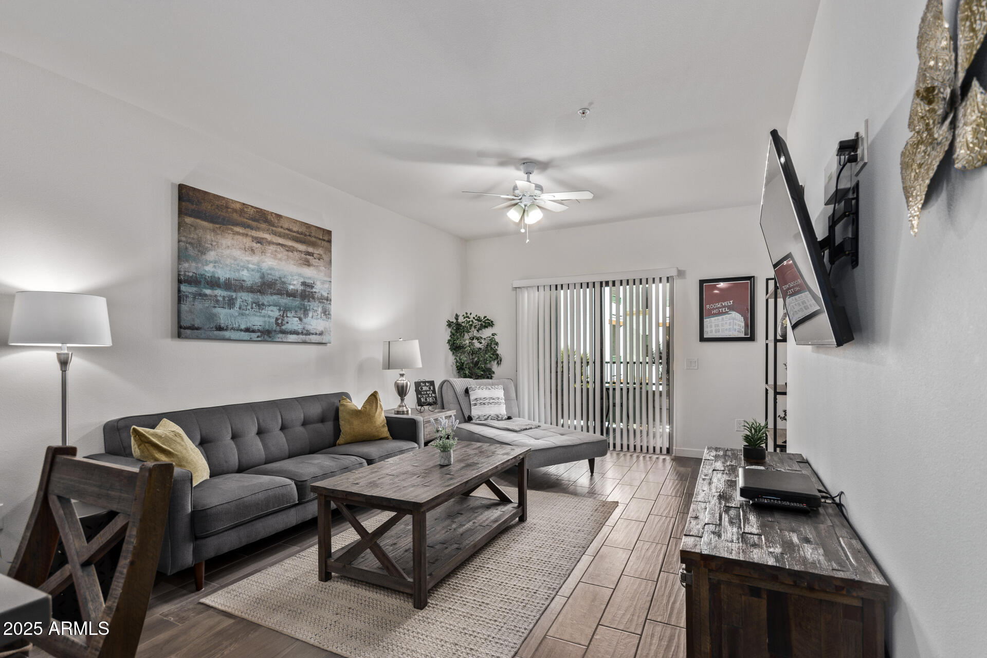 2511 W Queen Creek Road 323