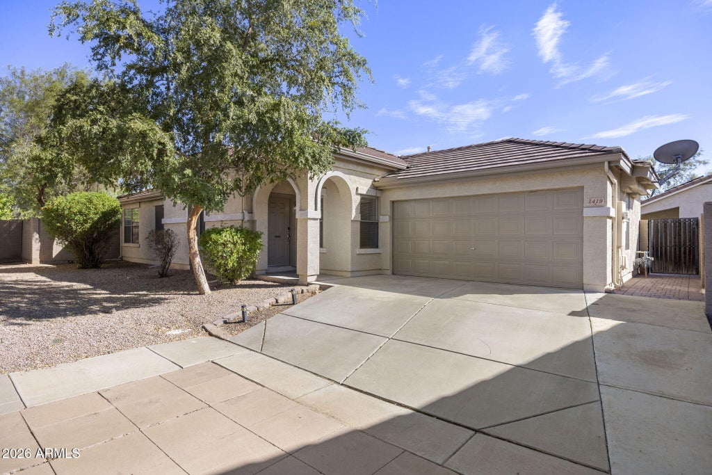 Photo of 1419 N Thunderbird Avenue, Gilbert, AZ 85234 (MLS # 7090588)