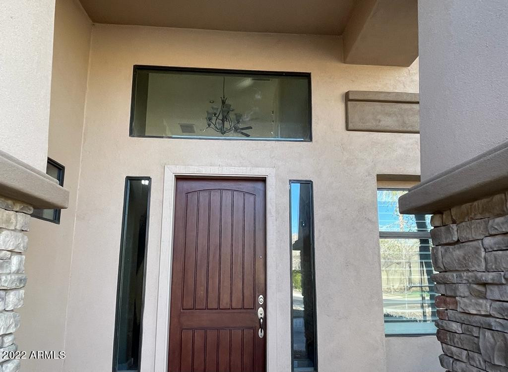 3121 E Lynx Place