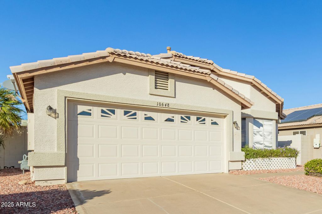 Photo of 10648 W Runion Drive, Peoria, AZ 85382 (MLS # 6951153)