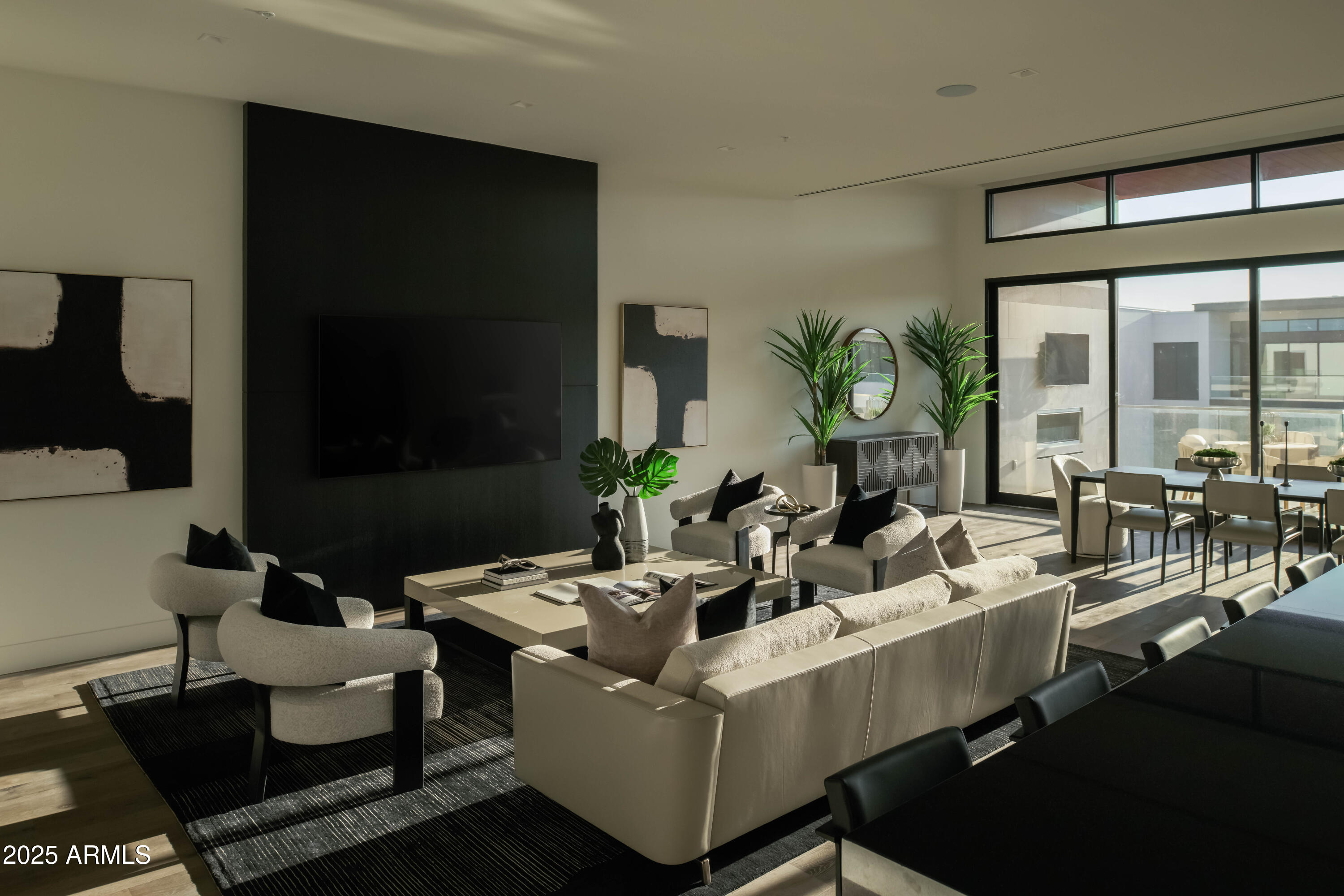 6587 N PALMERAIE Boulevard 3020