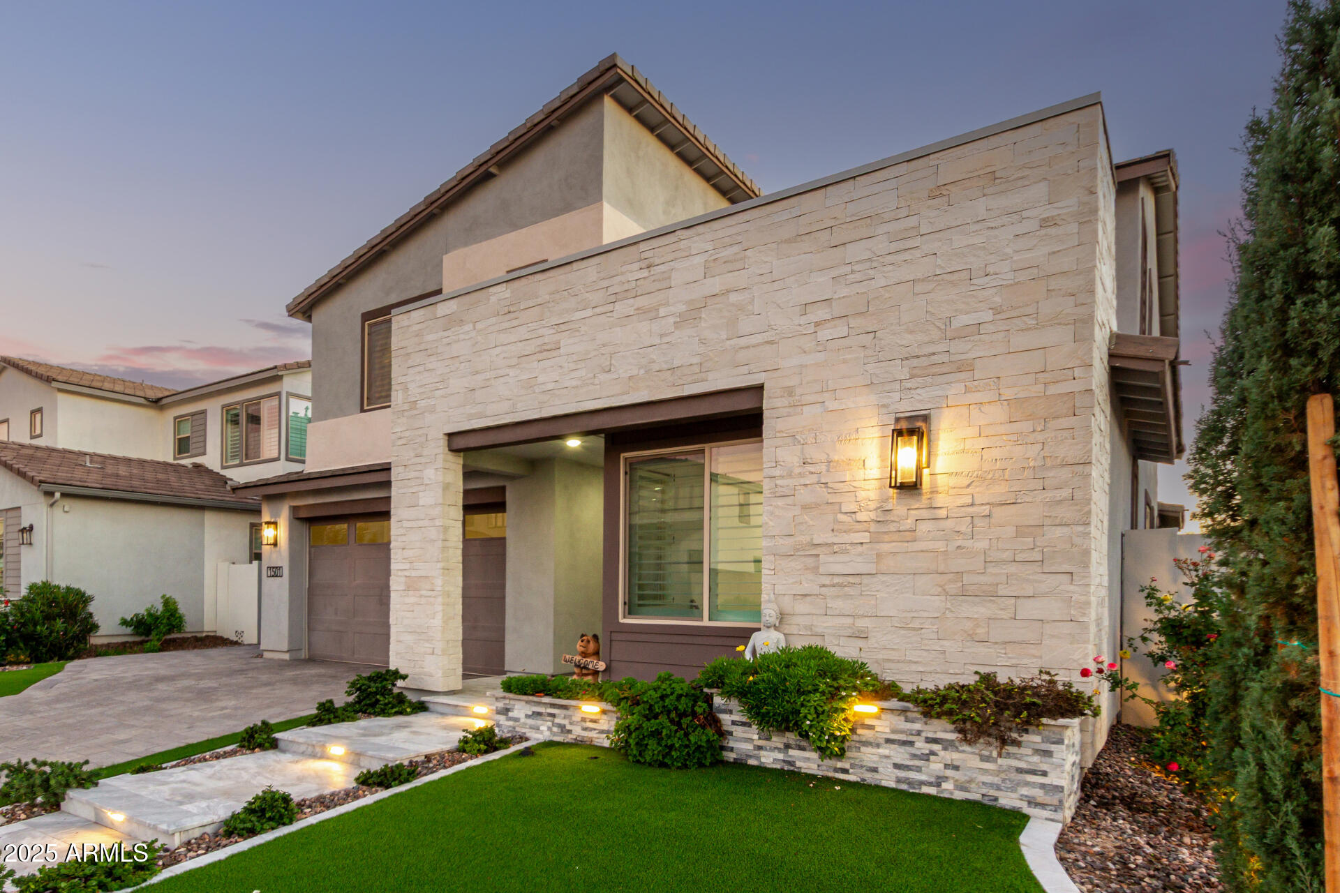 1501 E RAKESTRAW Lane