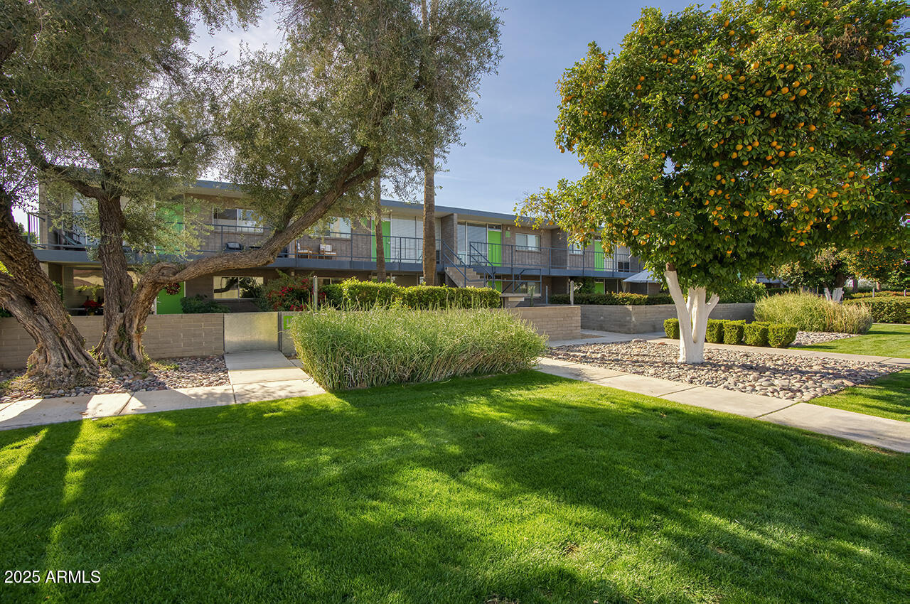 7601 E 2ND Street 13