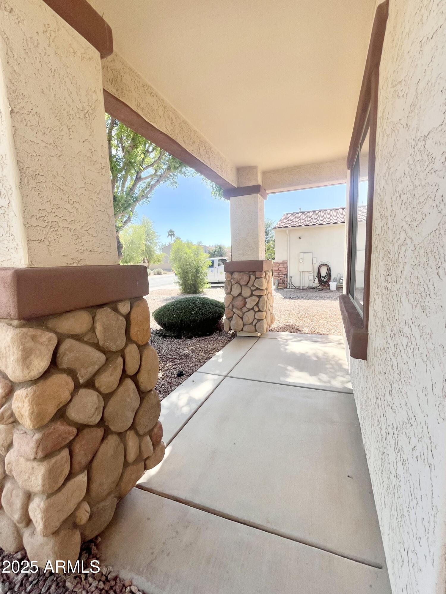 1516 E Azalea Drive