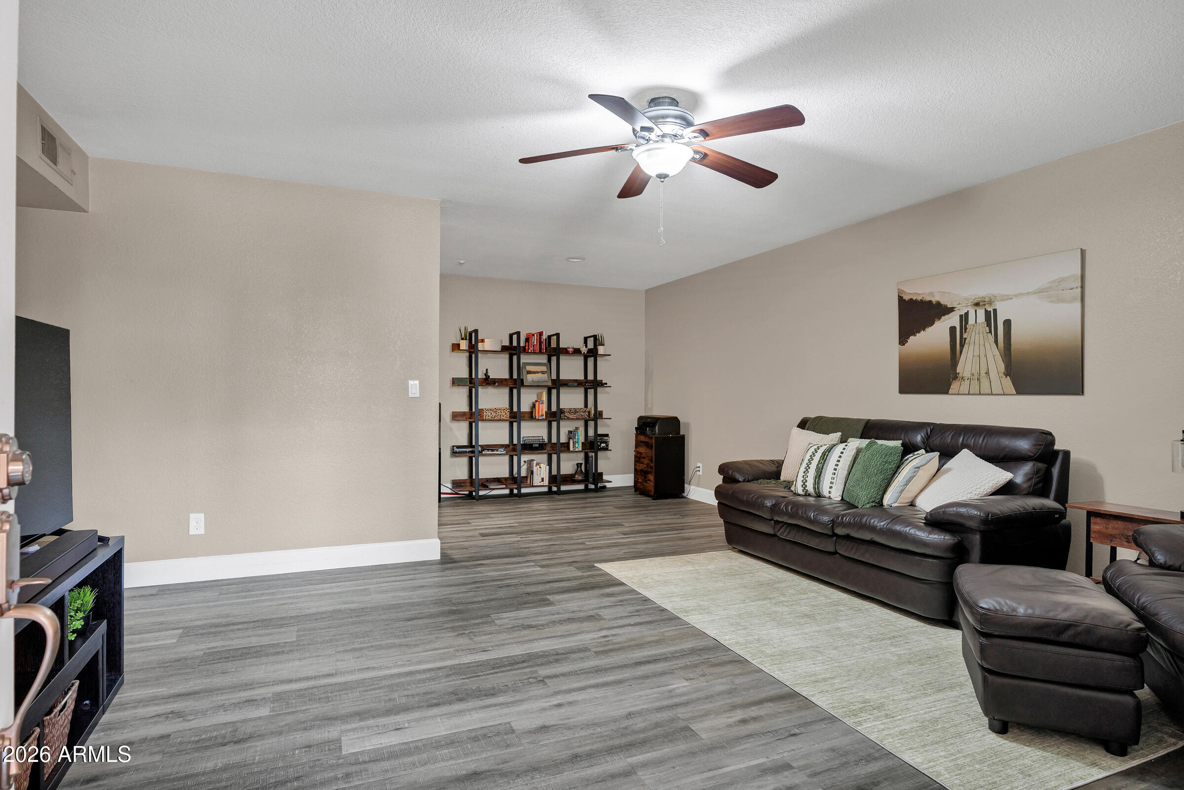 1340 N RECKER Road 116