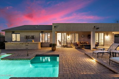 A home in Cave Creek