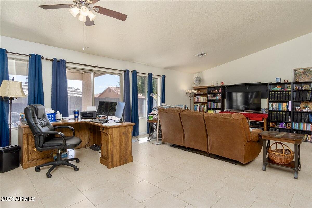 CANYON DE FLORES PHASE 1A - Residential
