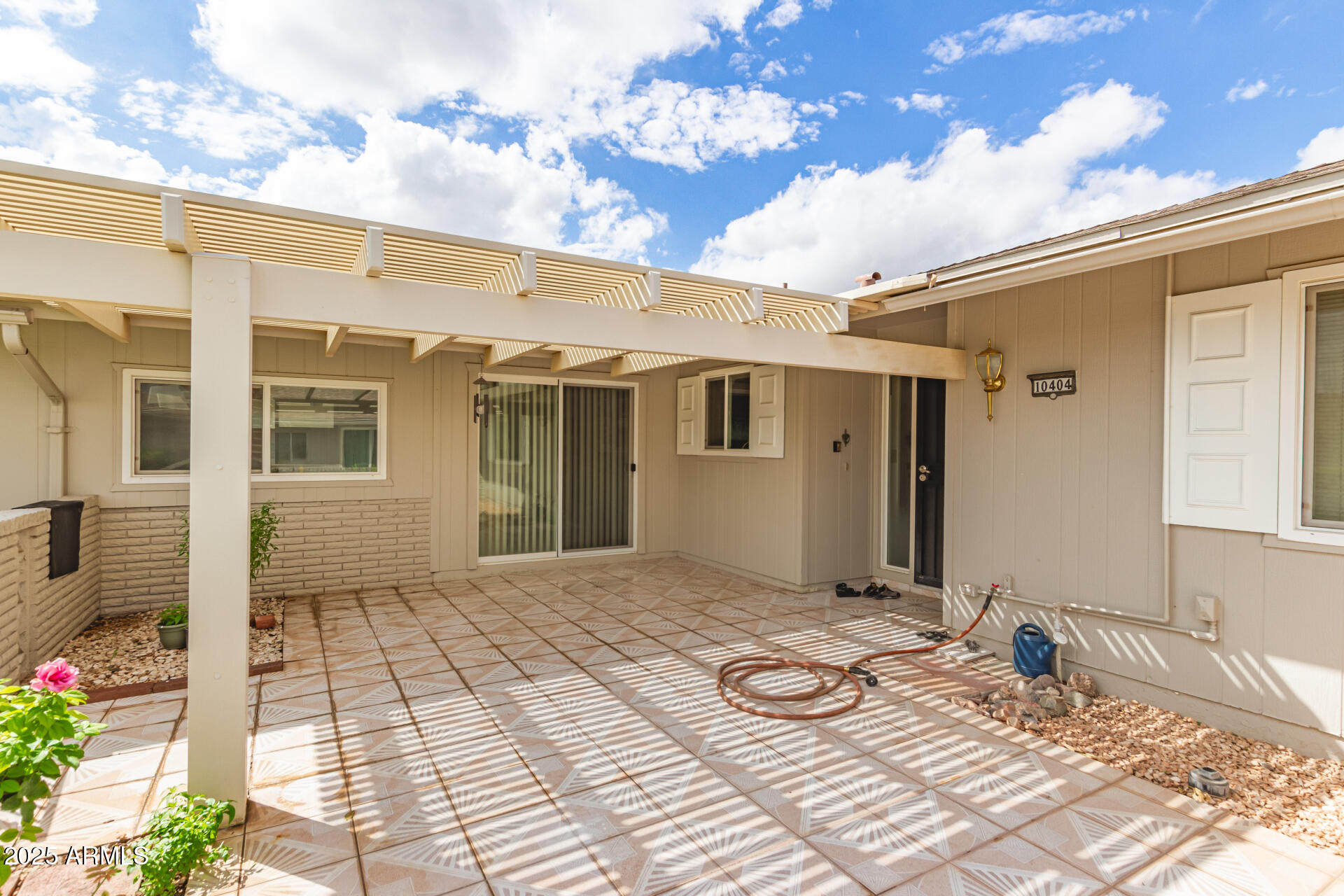 10404 W KINGSWOOD Circle