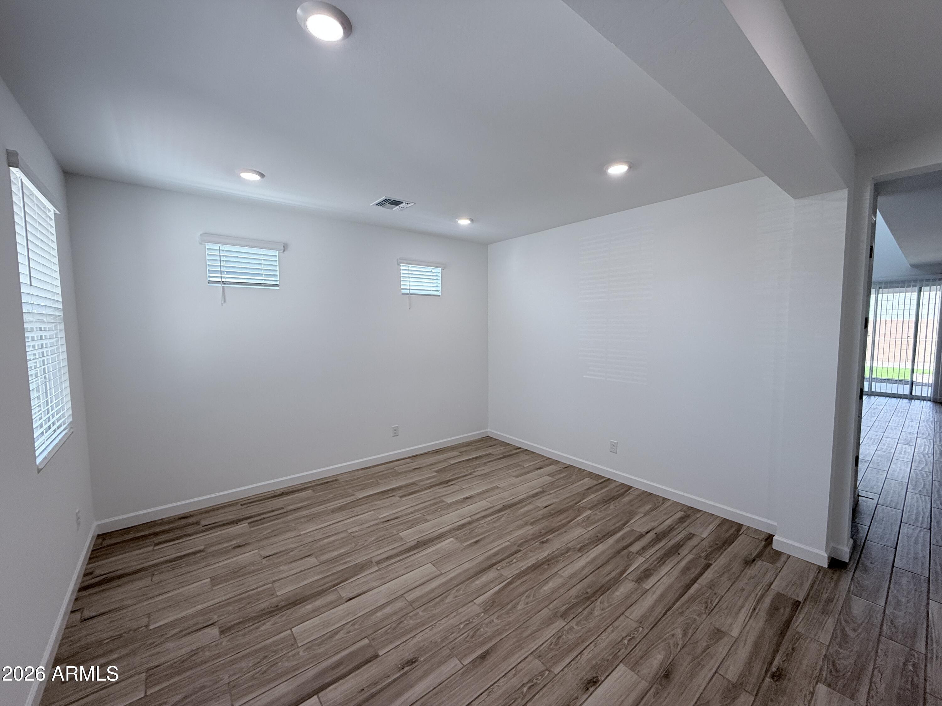 7004 W Buckhorn Trail