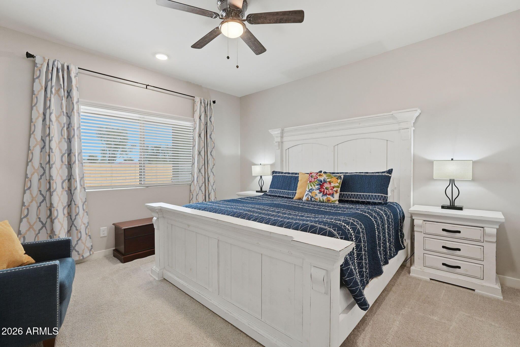 2570 N COOLIDGE Avenue