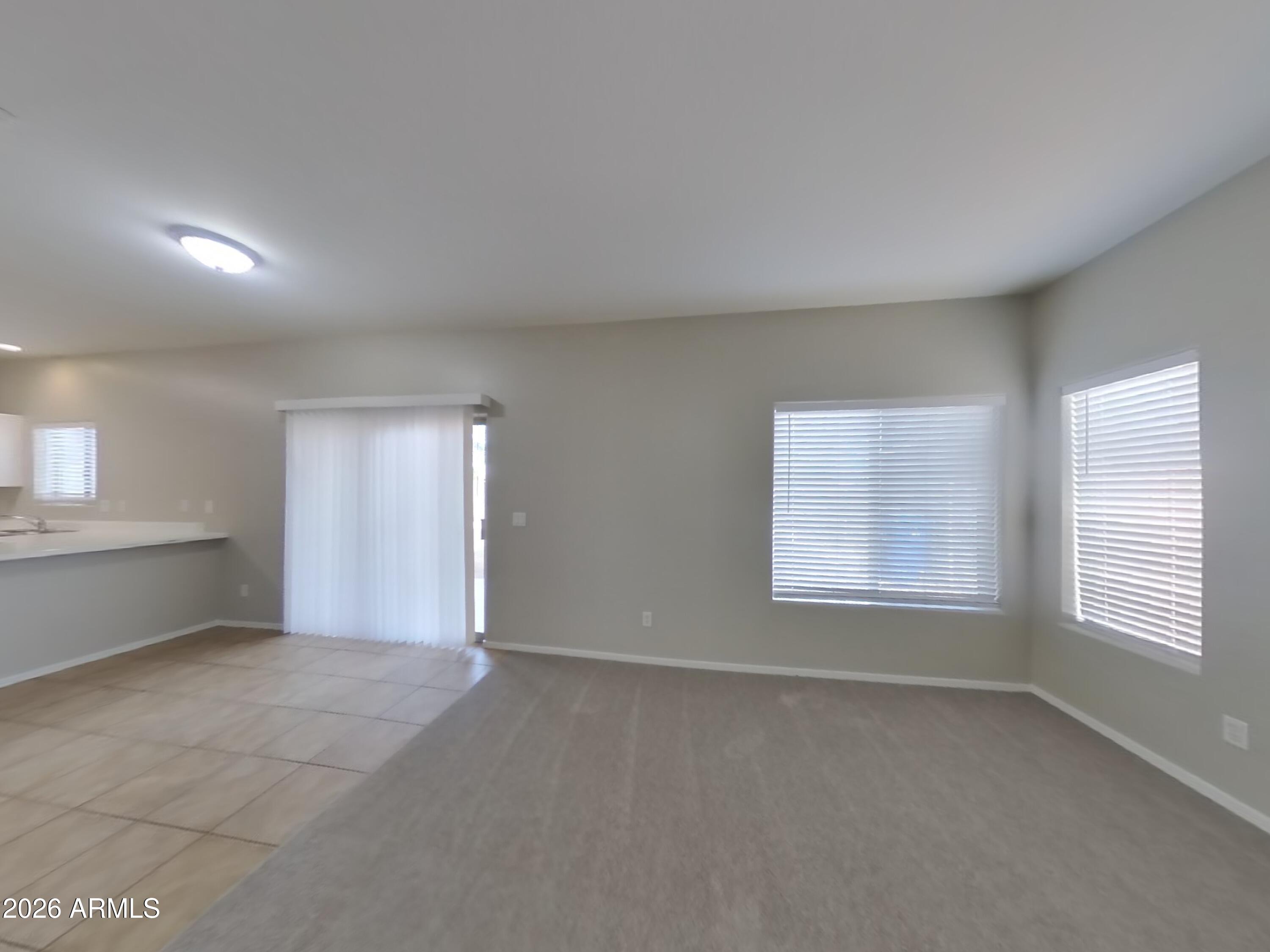 11418 W MOUNTAIN VIEW Drive