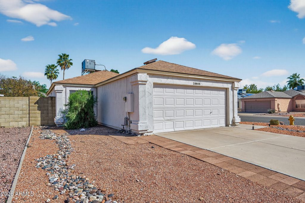 Photo of 23605 N 36th Drive, Glendale, AZ 85310 (MLS # 6998489)