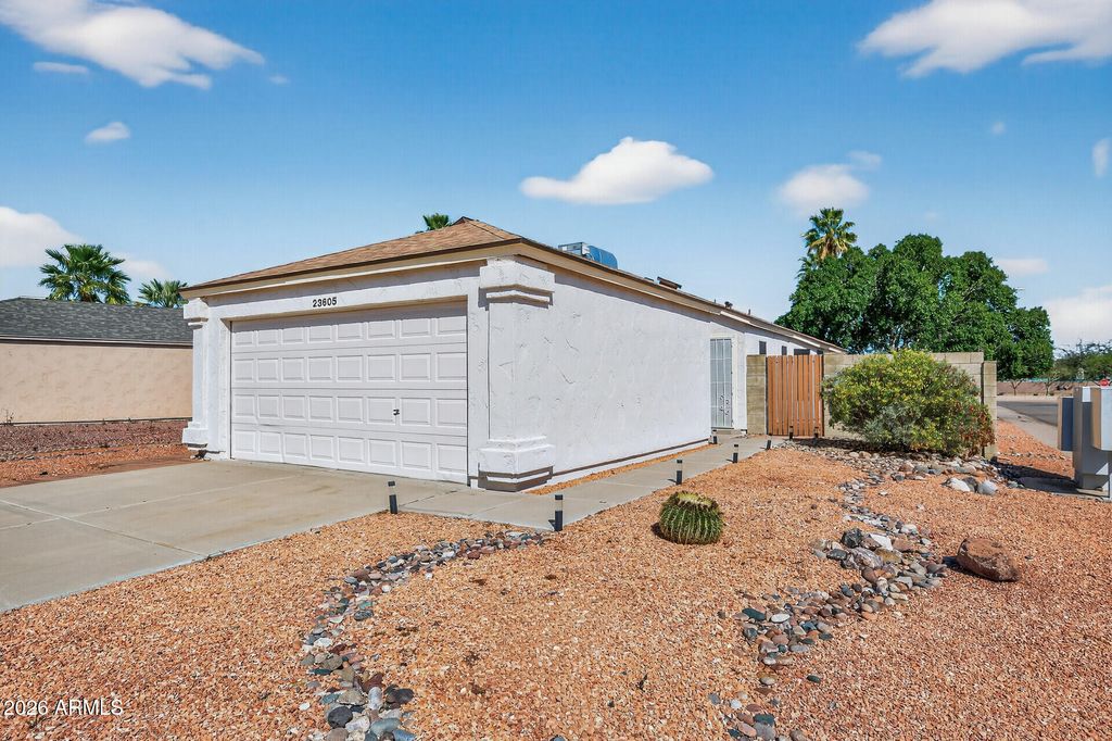 Photo of 23605 N 36th Drive, Glendale, AZ 85310 (MLS # 6998489)