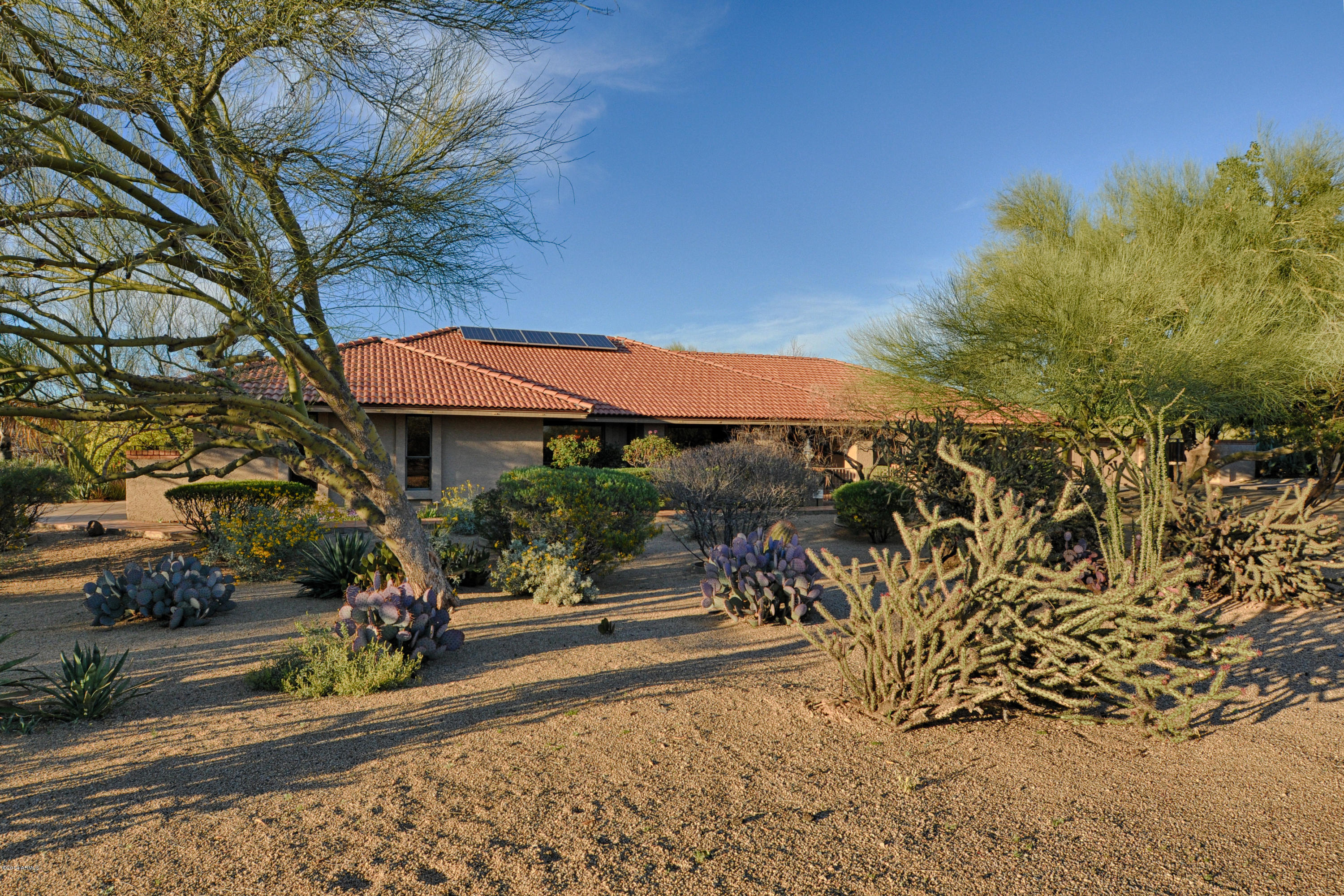 Photo 1 of 44 — 5128 E CALLE DEL SOL --, Cave Creek, AZ 85331