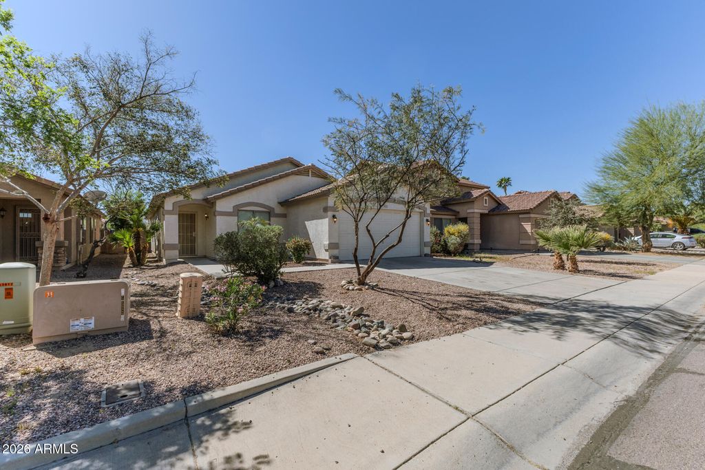 Photo of 13817 W Rovey Avenue, Litchfield Park, AZ 85340 (MLS # 6996528)
