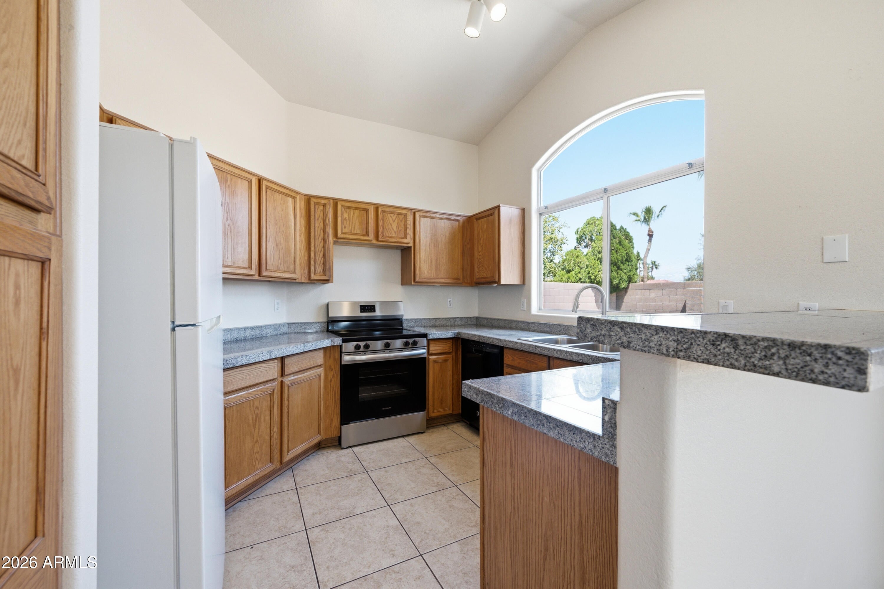 14609 S 47th Place