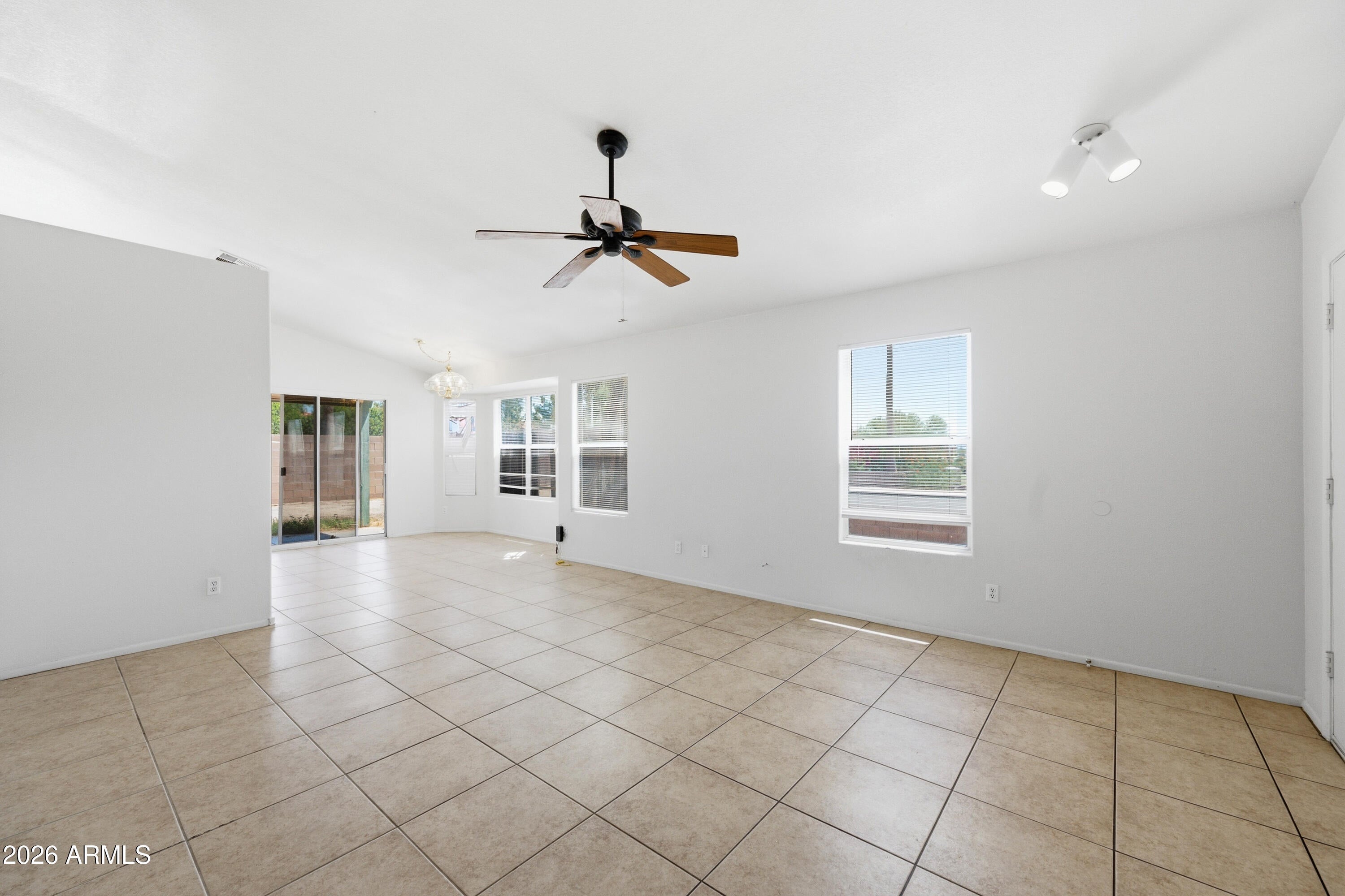 14609 S 47th Place