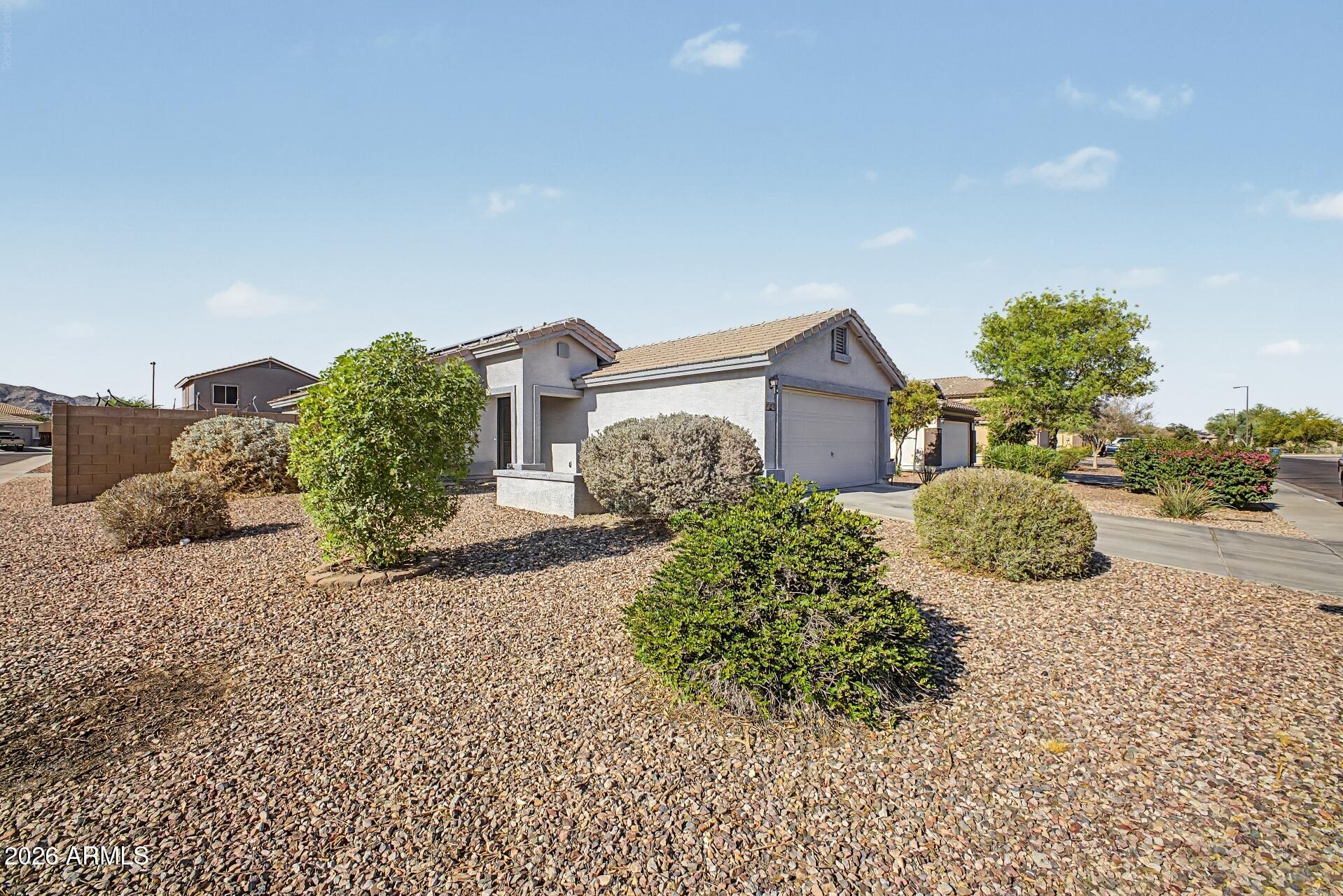 22272 W SHADOW Drive