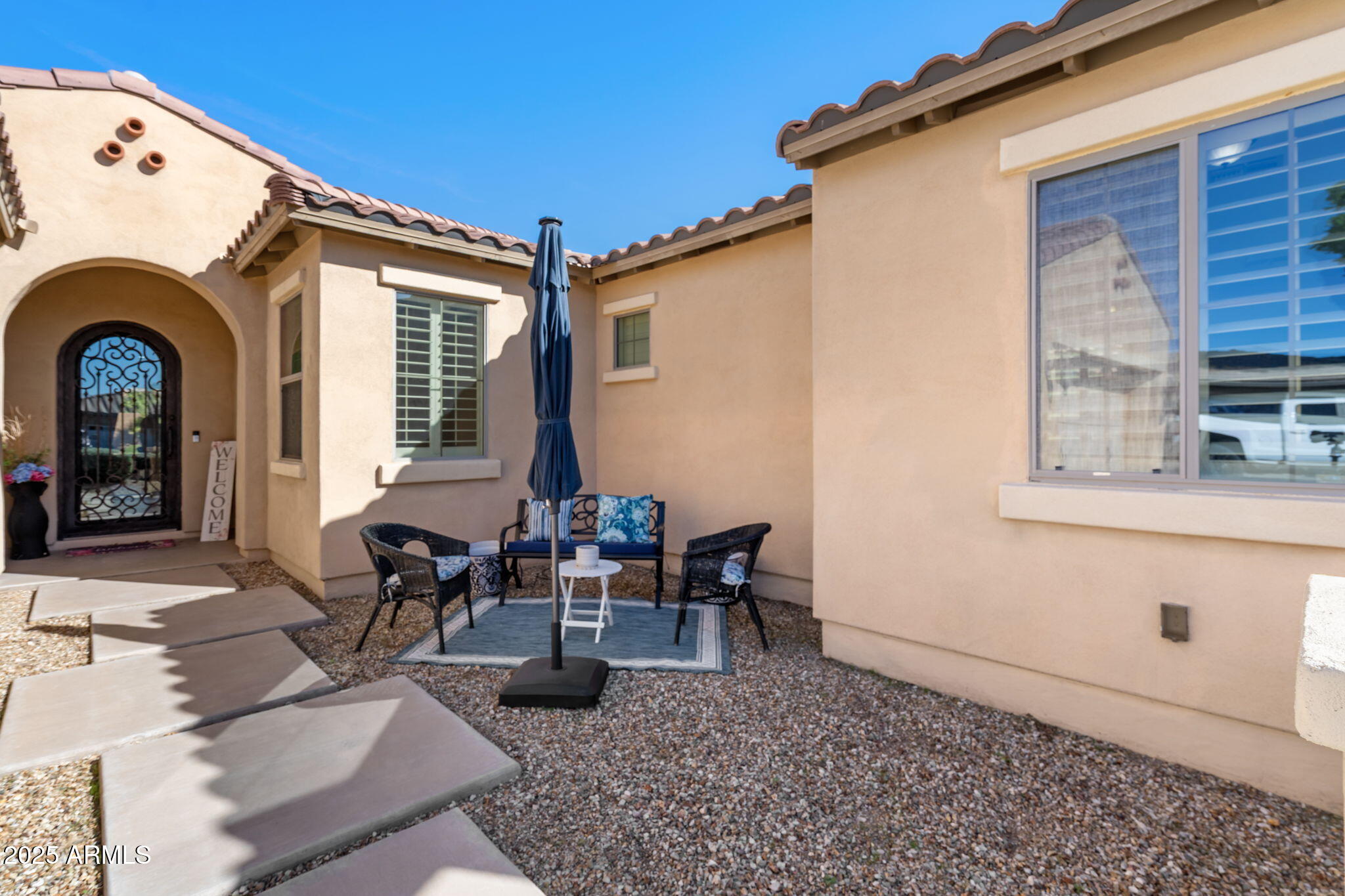 19142 W COLTER Street