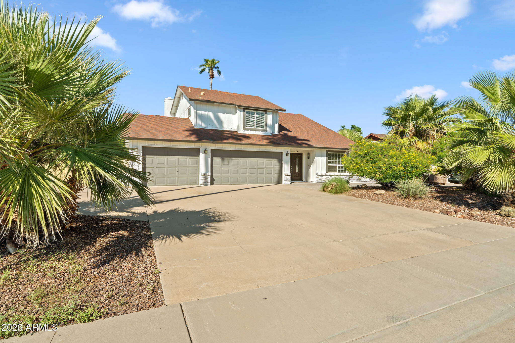 4602 E GRANDVIEW Road