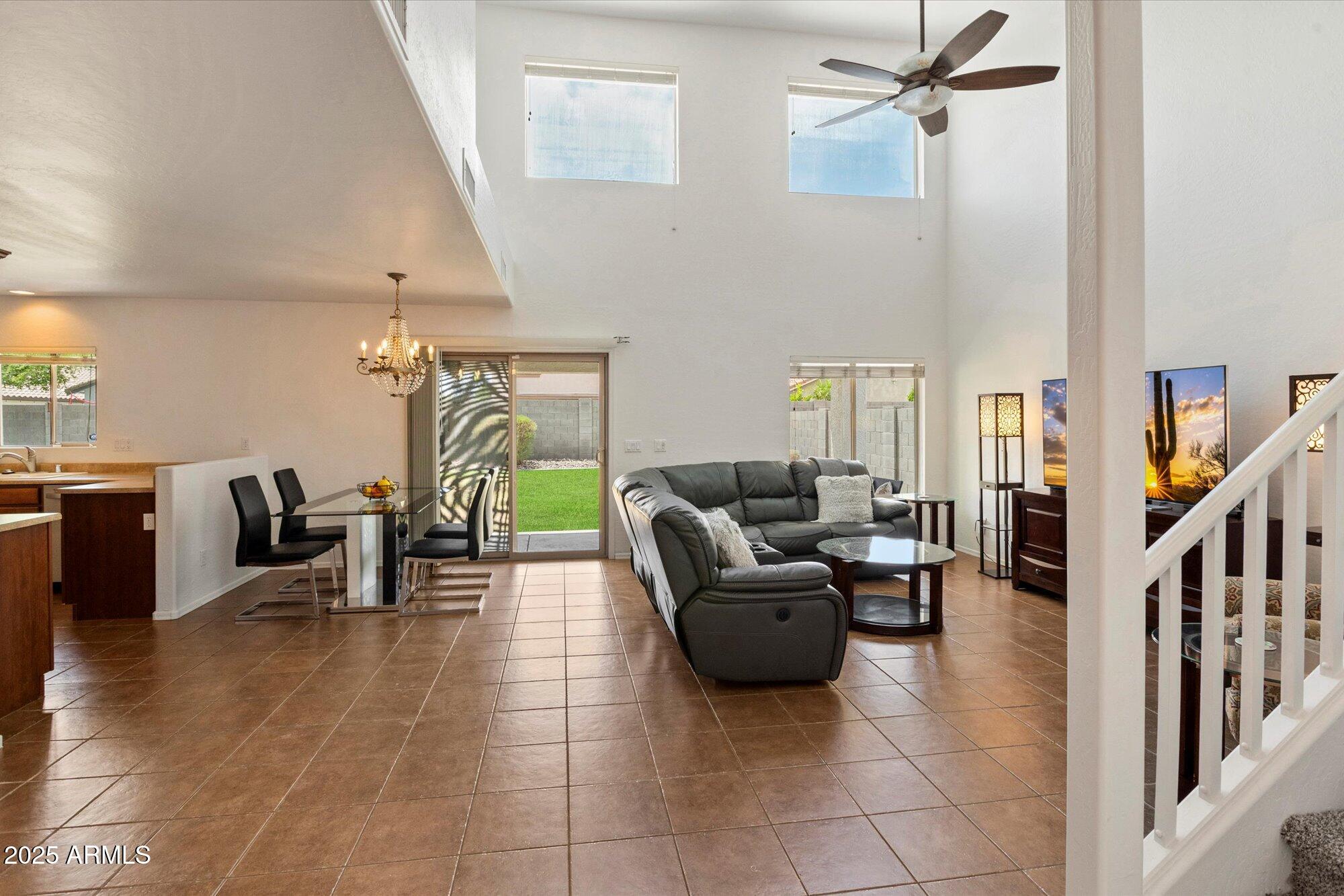 Surprise, Arizona 85388, United States, 4 Bedrooms Bedrooms, ,2 BathroomsBathrooms,Residential,Pending,140901