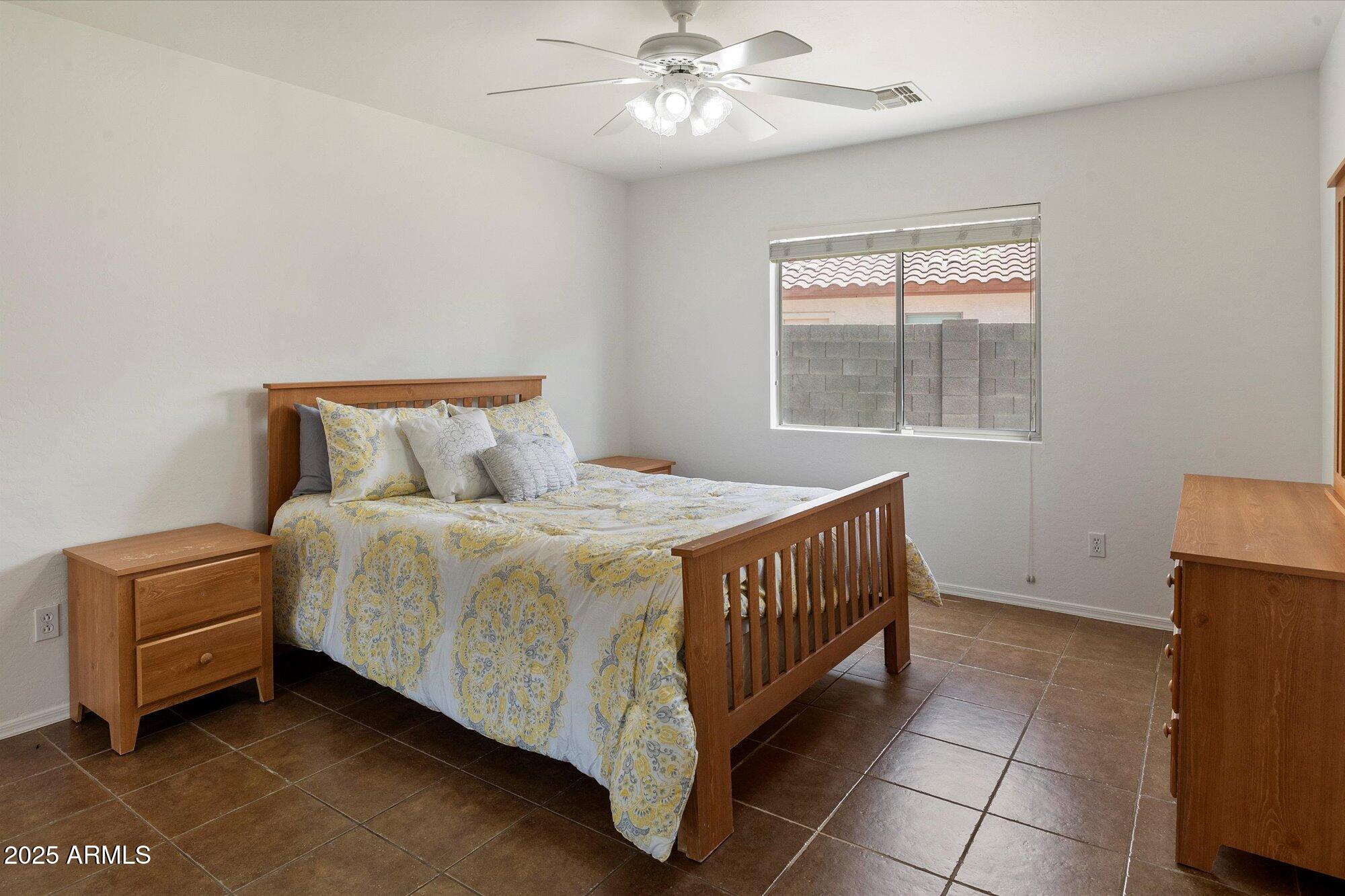 Surprise, Arizona 85388, United States, 4 Bedrooms Bedrooms, ,2 BathroomsBathrooms,Residential,Pending,140901