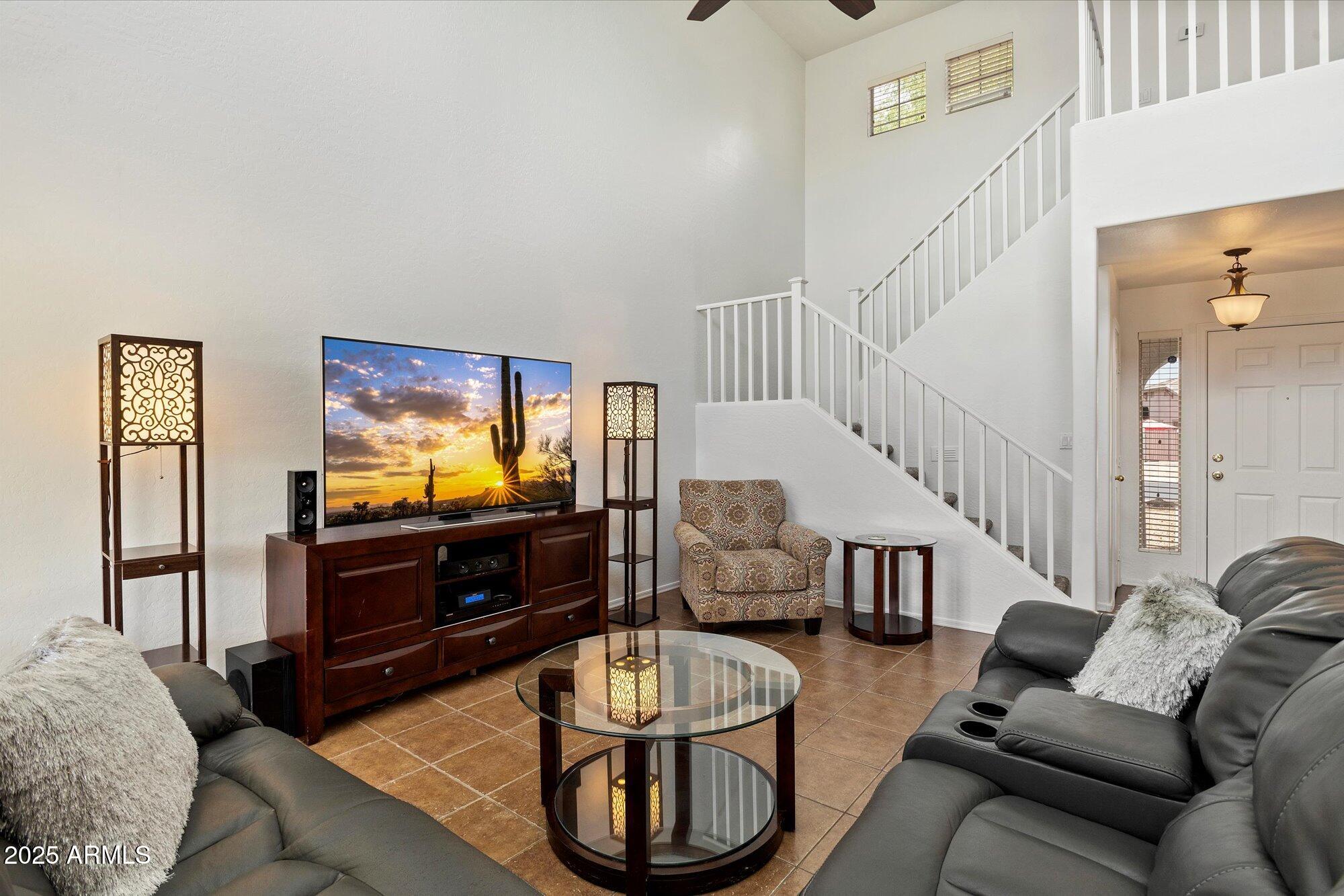 Surprise, Arizona 85388, United States, 4 Bedrooms Bedrooms, ,2 BathroomsBathrooms,Residential,Pending,140901