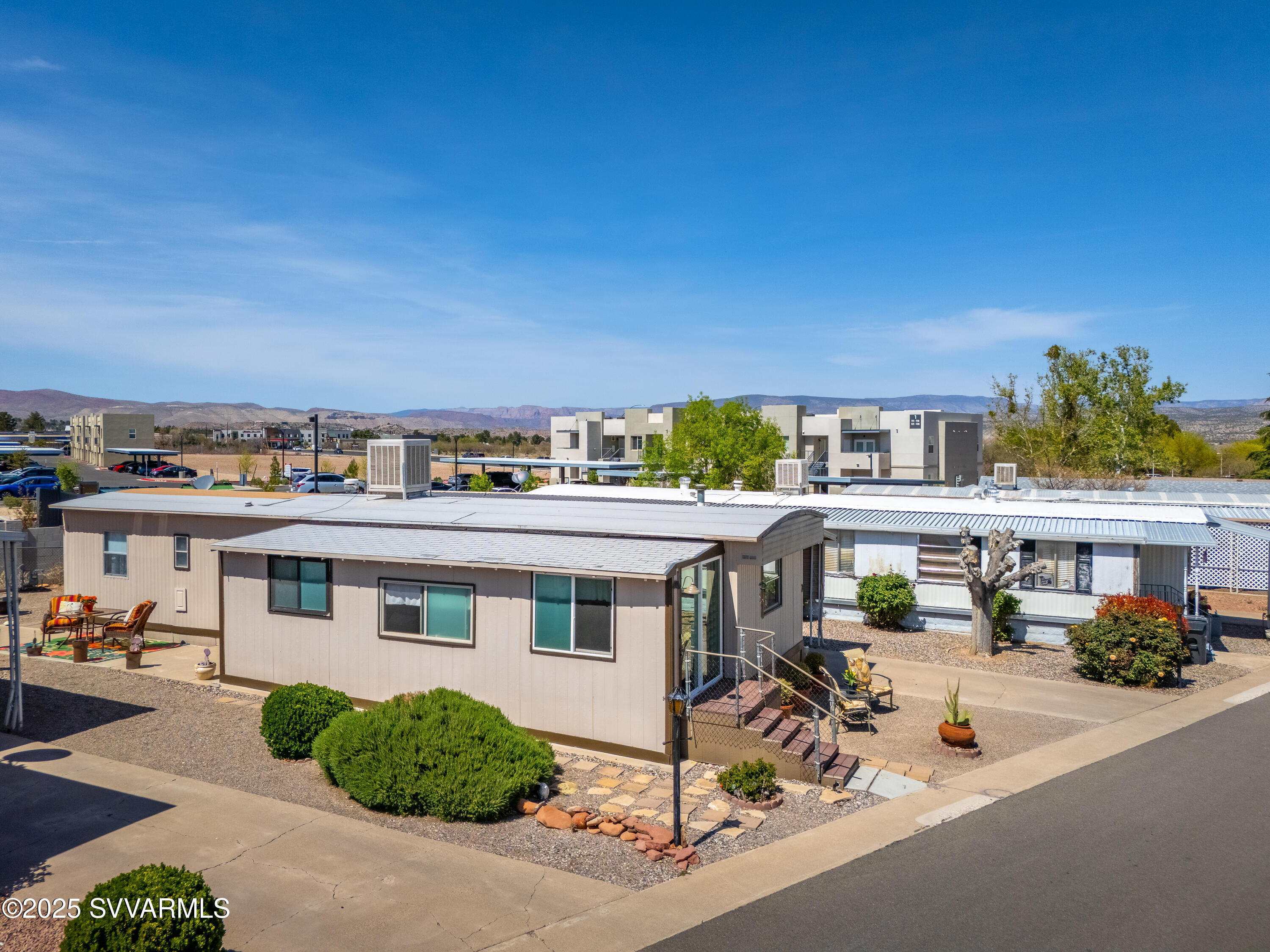 325 W State Route 89a -- 7