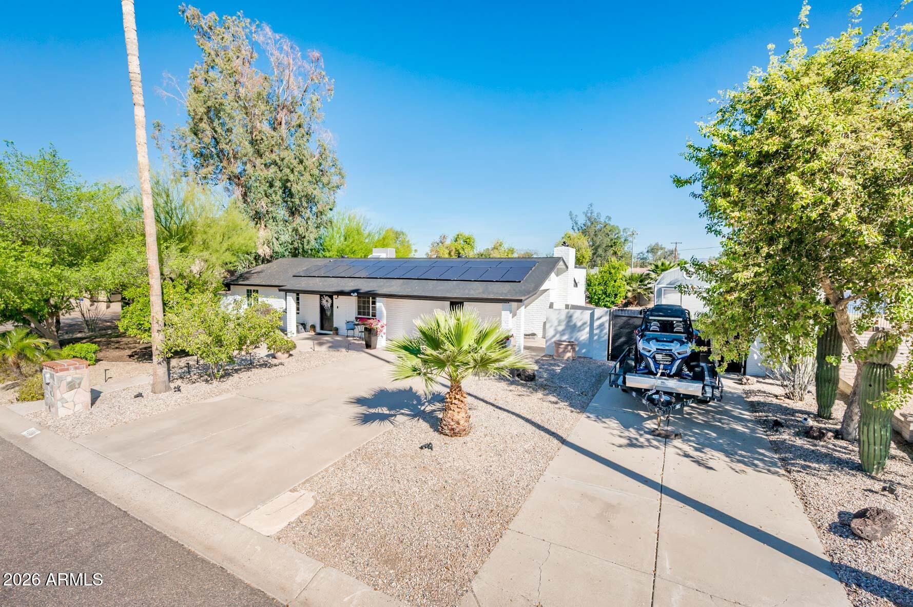 4138 E VILLA MARIA Drive