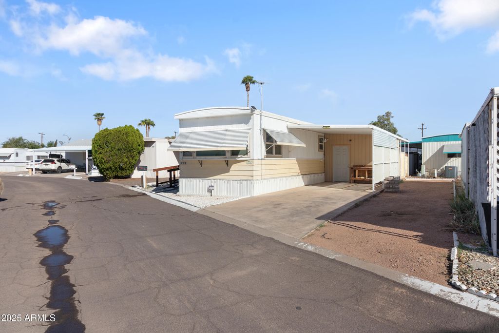 Photo of 701 S Dobson Road #229, Mesa, AZ 85202 (MLS # 6930964)