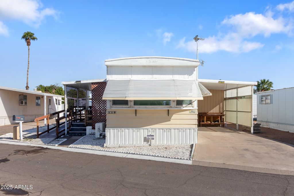 Photo of 701 S Dobson Road #229, Mesa, AZ 85202 (MLS # 6930964)