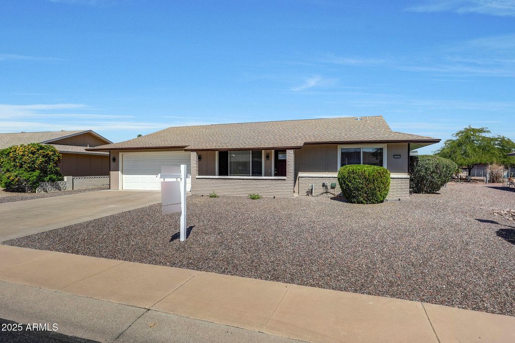 Photo of 20002 N Signal Butte Circle, Sun City, AZ 85373 (MLS # 6920917)