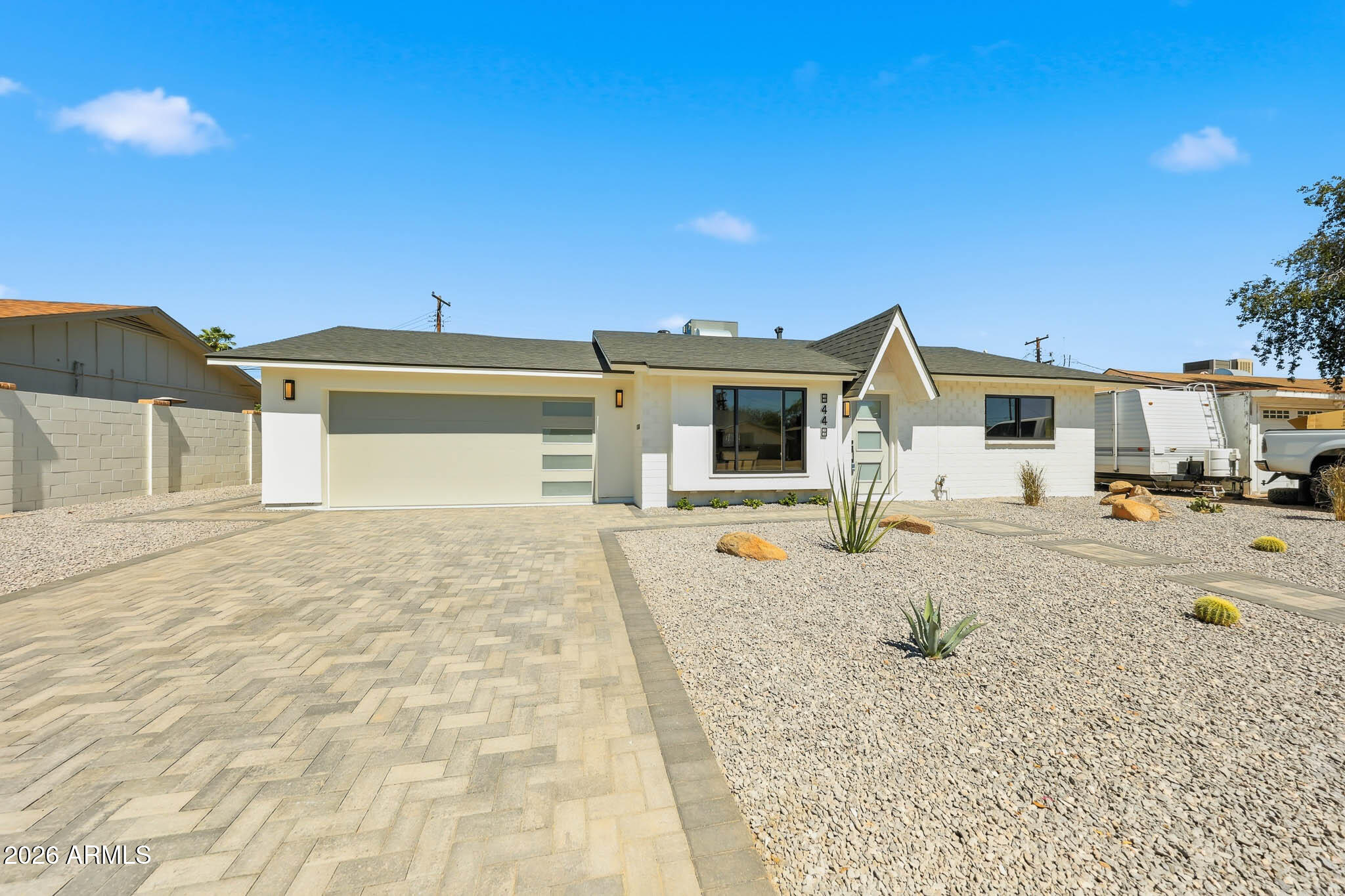 8448 E CAMBRIDGE Avenue